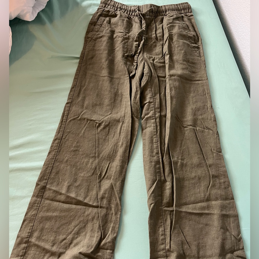 Olive green tie waist flowy pants